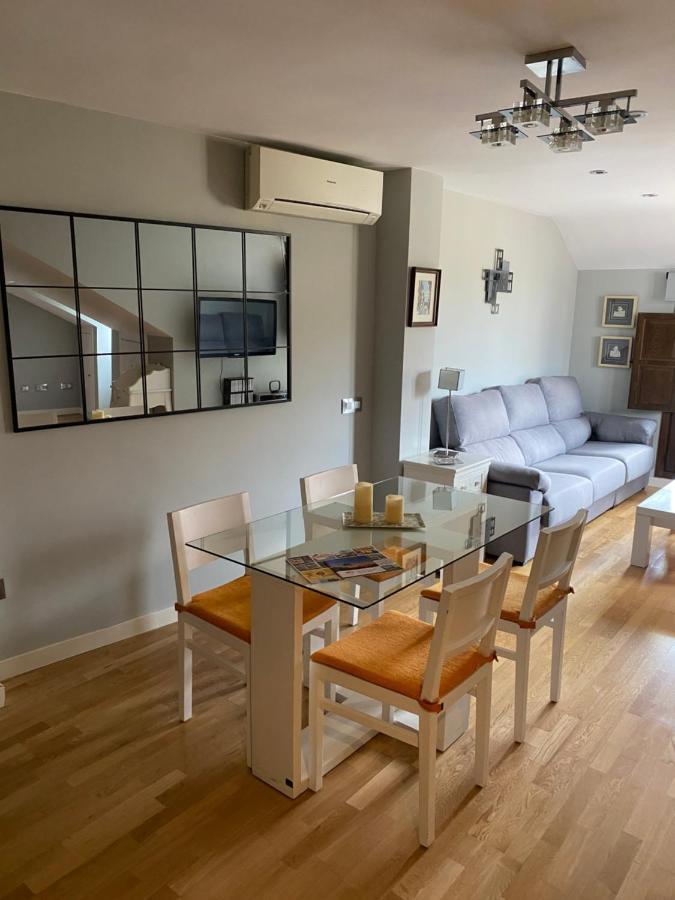 Vut Duplex Miraluz Appartamento *